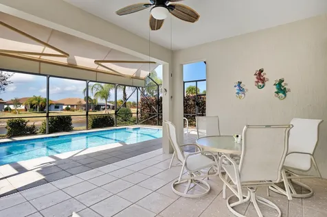 5021 Monroe Circle Vero Beach FL 32967