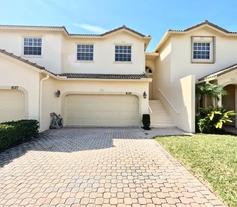 8125 Carnoustie Place Port Saint Lucie FL 34986