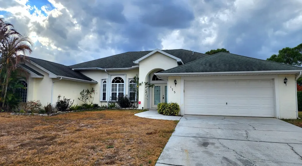 175 SW Gettysburg Drive Port Saint Lucie FL 34953