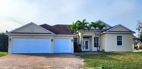 1792 SW Starman Avenue Port Saint Lucie FL 34953