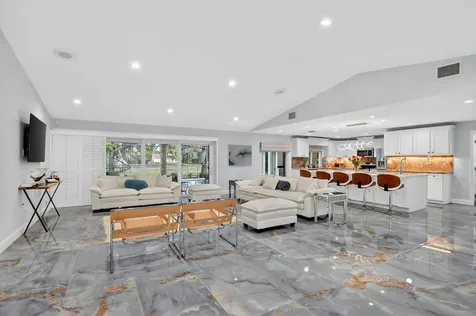10294 Crosswind Road Boca Raton FL 33498