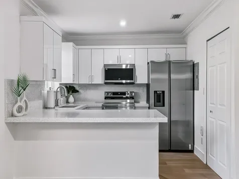11475 NW 94th Place Hialeah Gardens FL 33018