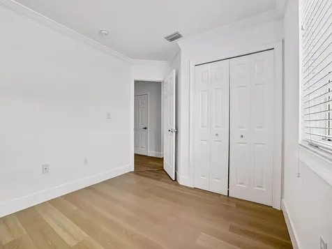 11475 NW 94th Place Hialeah Gardens FL 33018