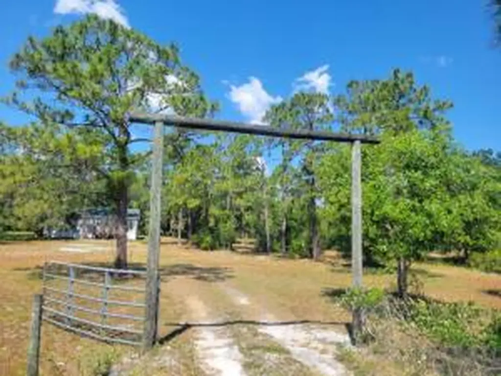 1155 Ne 342nd Trail Okeechobee FL 34972