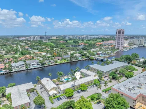 1035 Spanish River Road Boca Raton FL 33432