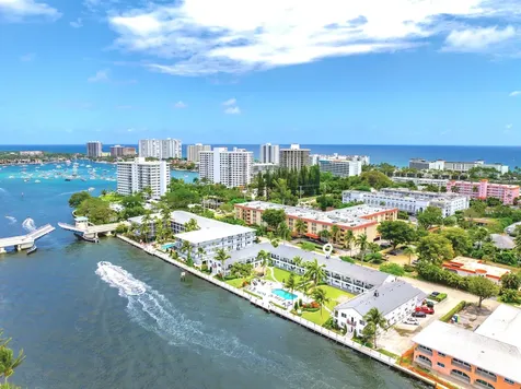 1035 Spanish River Road Boca Raton FL 33432