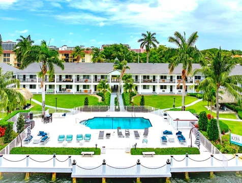 1035 Spanish River Road Boca Raton FL 33432