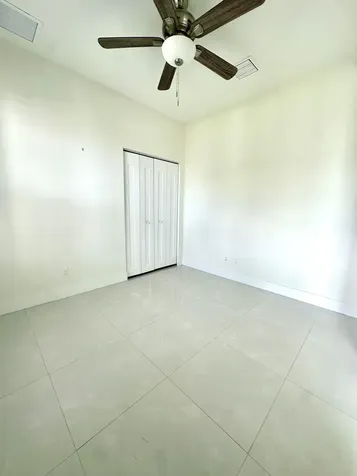 1159 Sw Edinburgh Drive Port Saint Lucie FL 34953