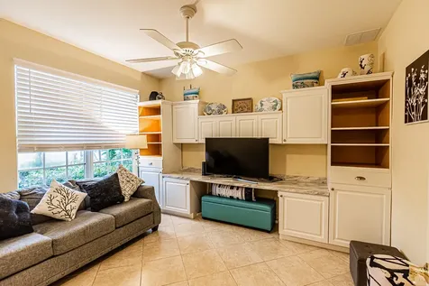 431 Nw Cool Water Court Port Saint Lucie FL 34986