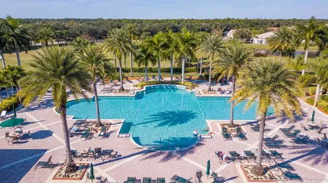431 Nw Cool Water Court Port Saint Lucie FL 34986