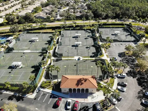 431 Nw Cool Water Court Port Saint Lucie FL 34986