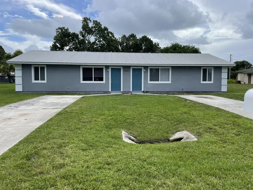 5004 Killarney Avenue Fort Pierce FL 34951