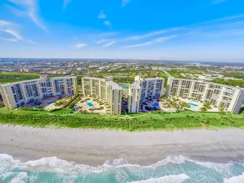 300 Ocean Trail Way Jupiter FL 33477