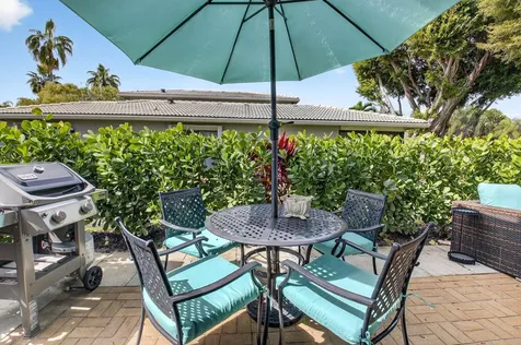 28 Stratford Lane Boynton Beach FL 33436