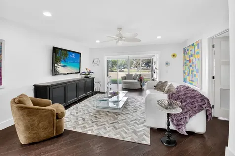 28 Stratford Lane Boynton Beach FL 33436