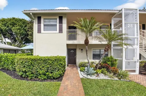 28 Stratford Lane Boynton Beach FL 33436