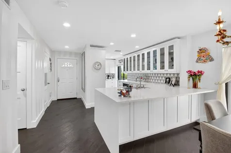 28 Stratford Lane Boynton Beach FL 33436
