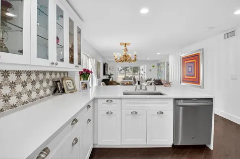28 Stratford Lane Boynton Beach FL 33436