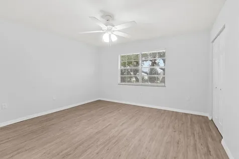 1901 Indian River Boulevard Vero Beach FL 32960