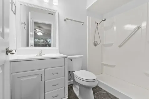 1901 Indian River Boulevard Vero Beach FL 32960