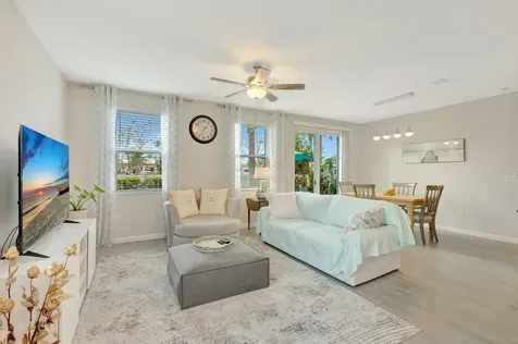 2401 Se Tarvest Way Stuart FL 34997