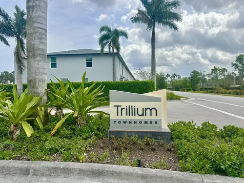 2401 Se Tarvest Way Stuart FL 34997