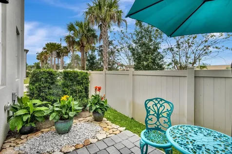 2401 Se Tarvest Way Stuart FL 34997