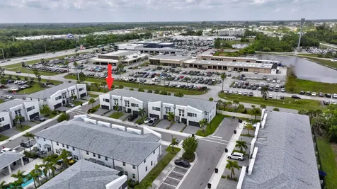 2401 Se Tarvest Way Stuart FL 34997