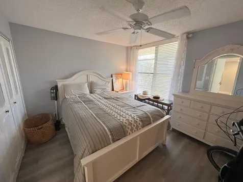1 Royal Palm Way Boca Raton FL 33432