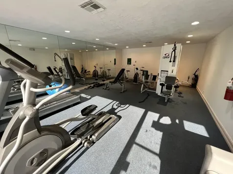 1 Royal Palm Way Boca Raton FL 33432