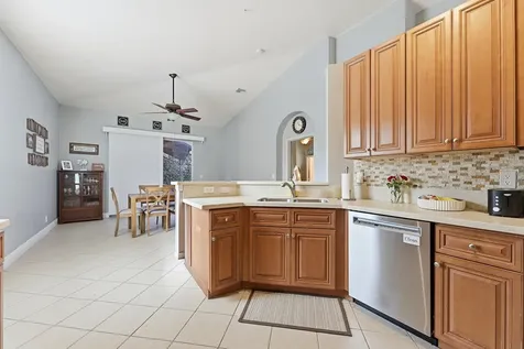 6117 Spring Lake Terrace Fort Pierce FL 34951