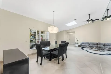 6122 Golf Villas Drive Boynton Beach FL 33437