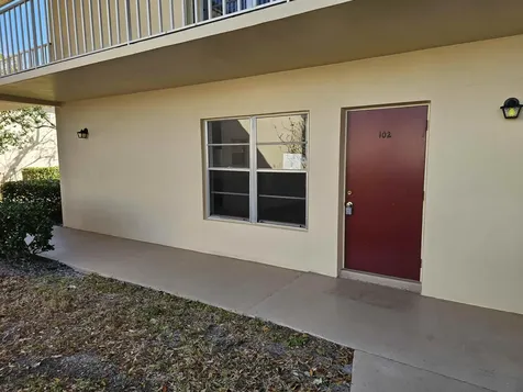 27 Vista Gardens Trail Vero Beach FL 32962
