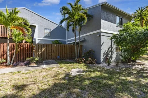 30 Crossings Circle Boynton Beach FL 33435