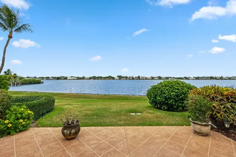 132 Las Brisas Circle Hypoluxo FL 33462