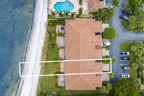 132 Las Brisas Circle Hypoluxo FL 33462
