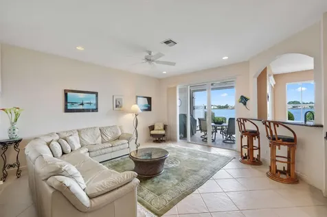 132 Las Brisas Circle Hypoluxo FL 33462