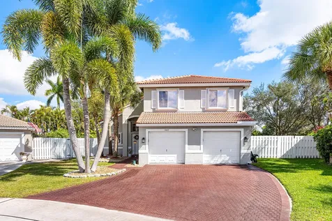 5077 Prairie Dunes Village Circle Lake Worth FL 33463