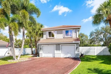 5077 Prairie Dunes Village Circle Lake Worth FL 33463
