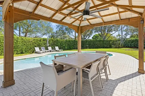 5077 Prairie Dunes Village Circle Lake Worth FL 33463