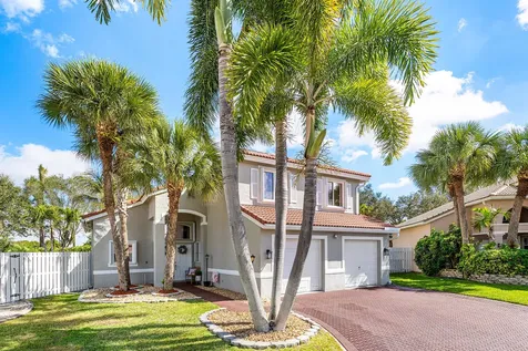 5077 Prairie Dunes Village Circle Lake Worth FL 33463