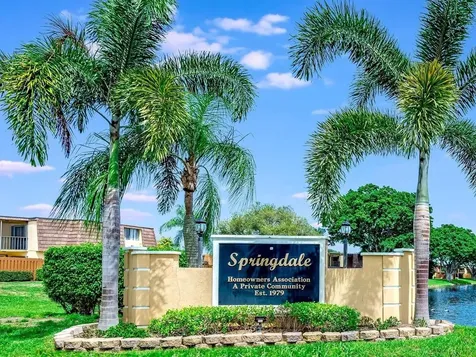 42 Springdale Circle Palm Springs FL 33461