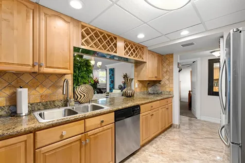 6461 Nw 2nd Avenue Boca Raton FL 33487