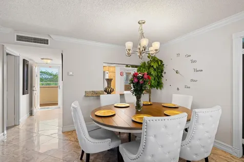 6461 Nw 2nd Avenue Boca Raton FL 33487