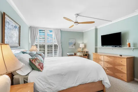 7 Royal Palm Way Boca Raton FL 33432