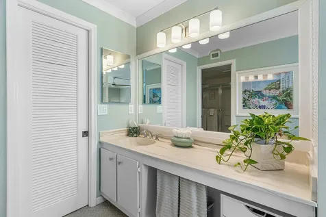 7 Royal Palm Way Boca Raton FL 33432