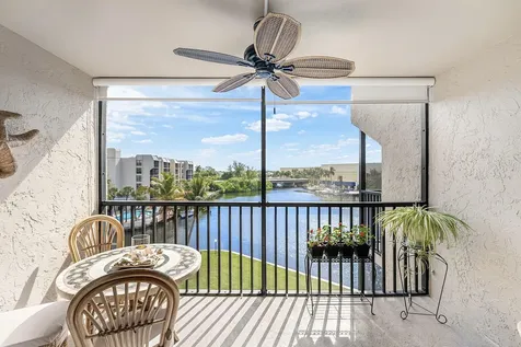 7 Royal Palm Way Boca Raton FL 33432
