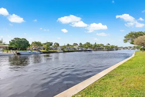 7 Royal Palm Way Boca Raton FL 33432