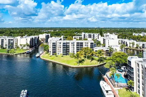 7 Royal Palm Way Boca Raton FL 33432