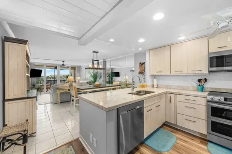 7 Royal Palm Way Boca Raton FL 33432